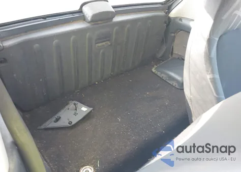 2010 Smart Fortwo Passion/Pure из США, поврежденный, VIN WMEEJ3BA4AK370966